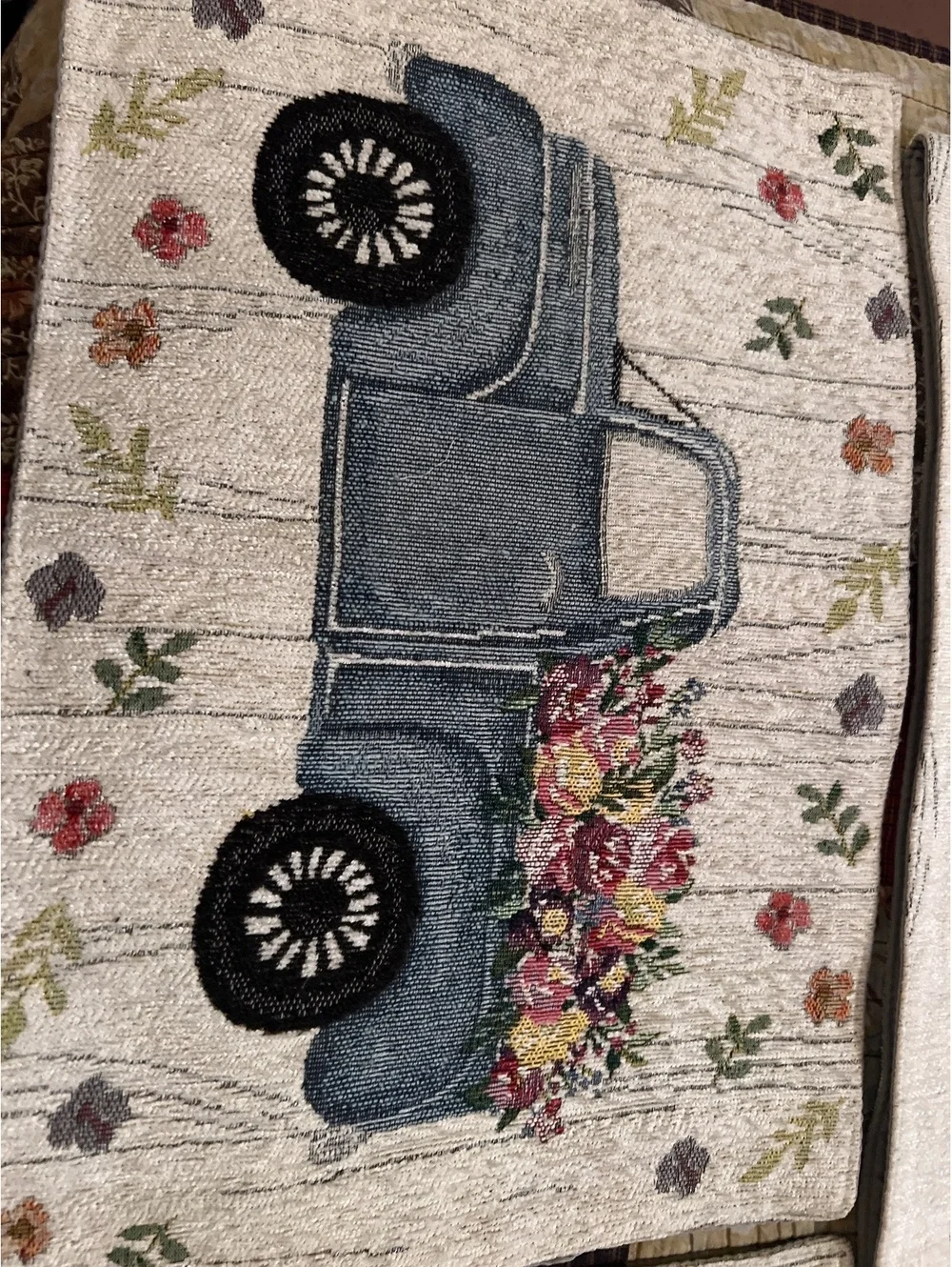 Decorative Table Runner and Placemats Set with Vintage Truck and Floral Design